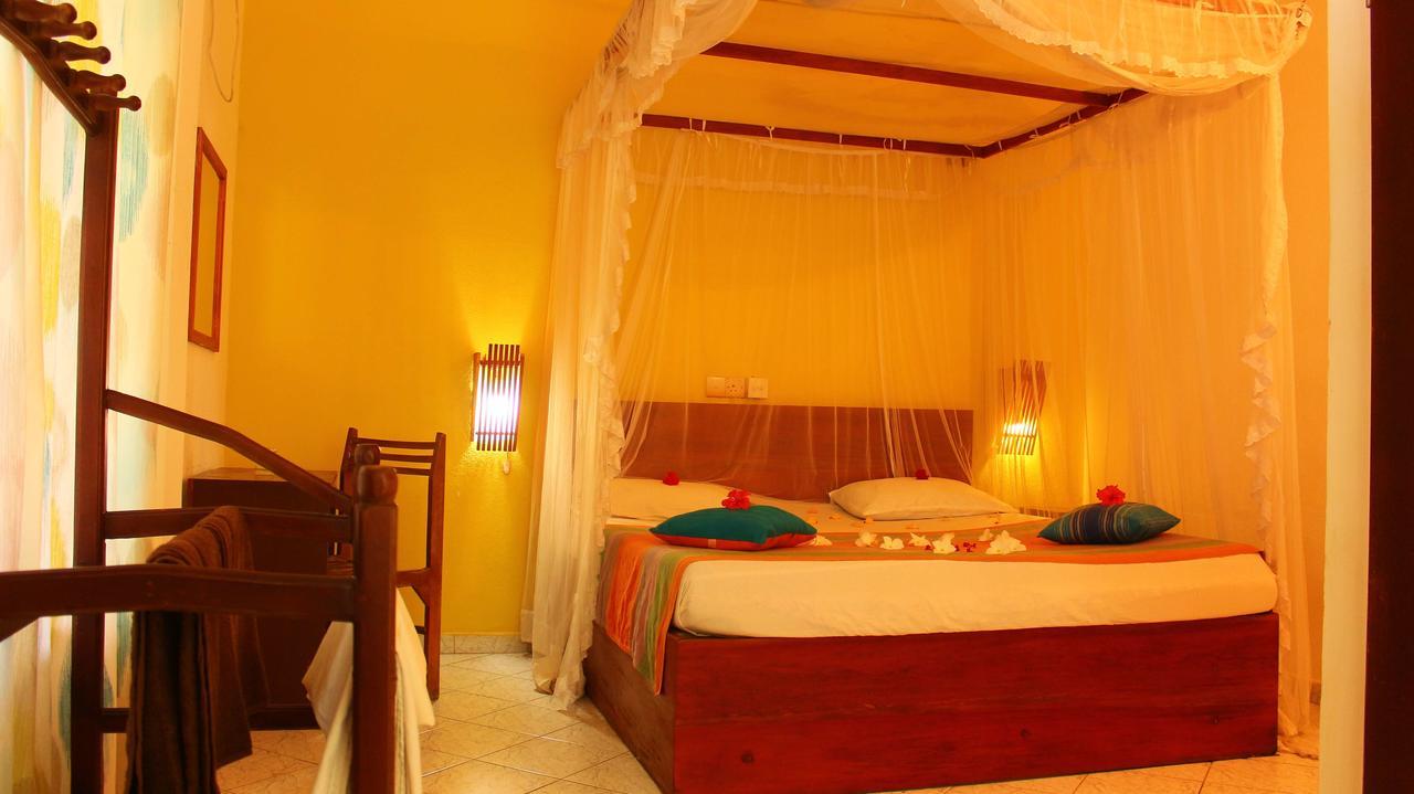 Primrose Guest House Unawatuna Room photo